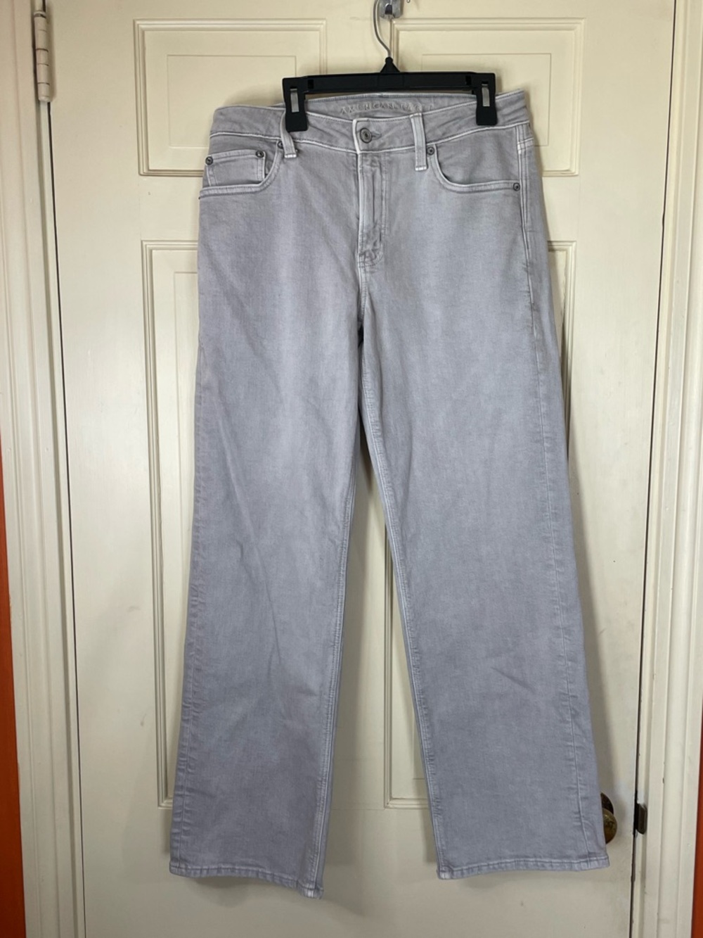 American Eagle Women's Jeans Size 2 Gray Stovepipe Stretch Straight 29” Denim